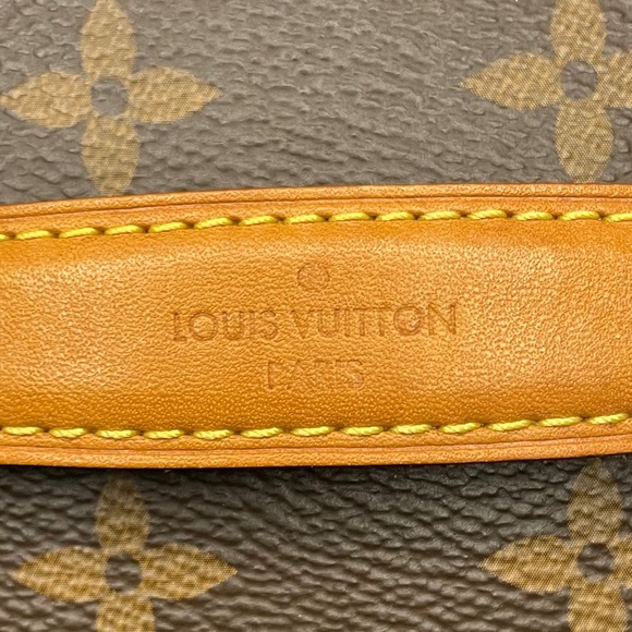 Louis Vuitton Nice Mini Toiletry Pouch - Picture 6 of 12